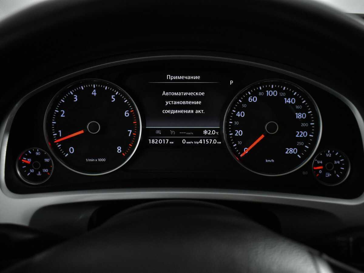 Volkswagen Touareg б/у, 2013, Автоматическая. Фото: #21