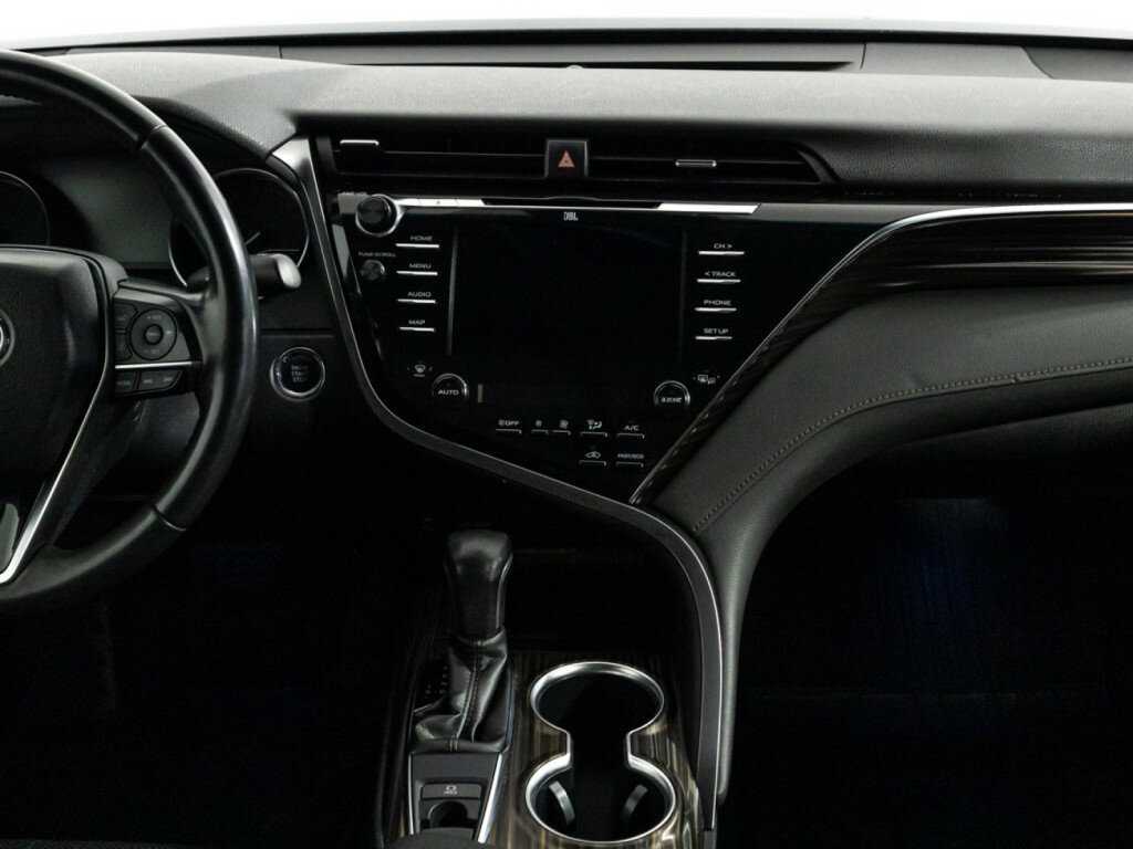 Toyota Camry б/у, 2019, Автоматическая. Фото: #13