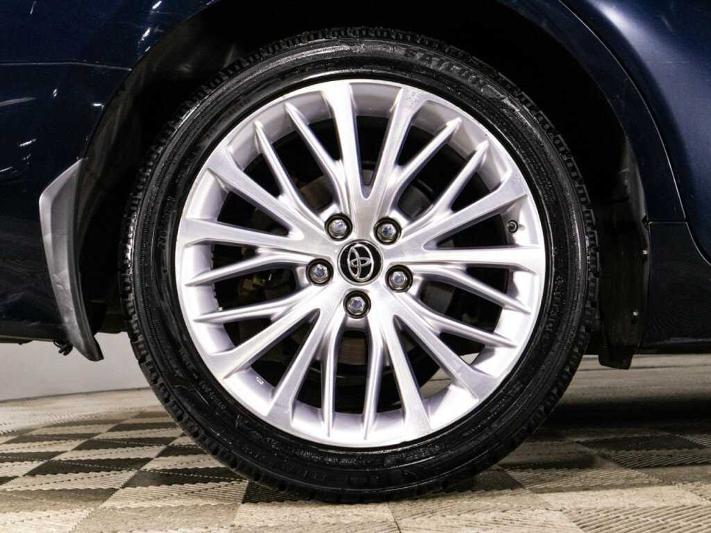 Toyota Camry б/у, 2019, Автоматическая. Фото: #25