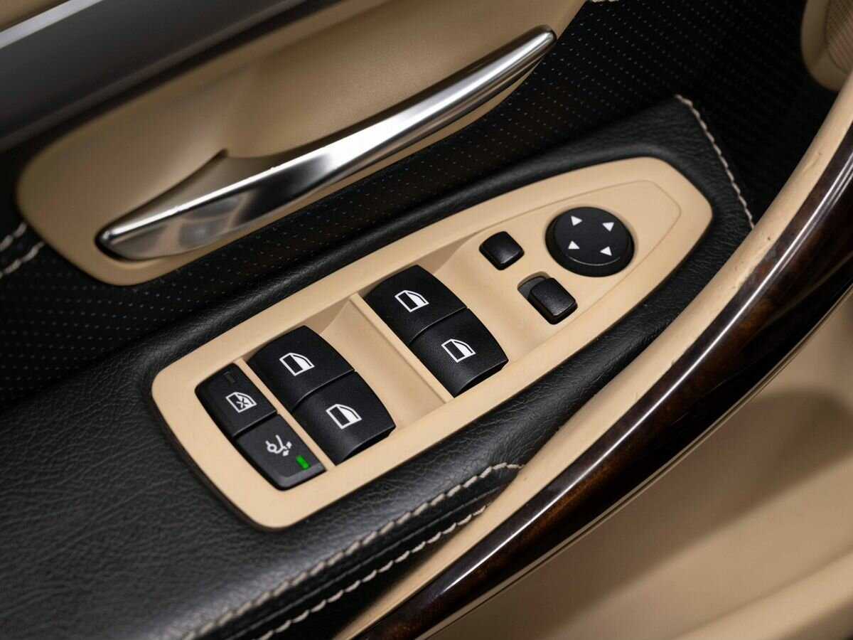 BMW 3 серии б/у, 2013, Автоматическая. Фото: #17