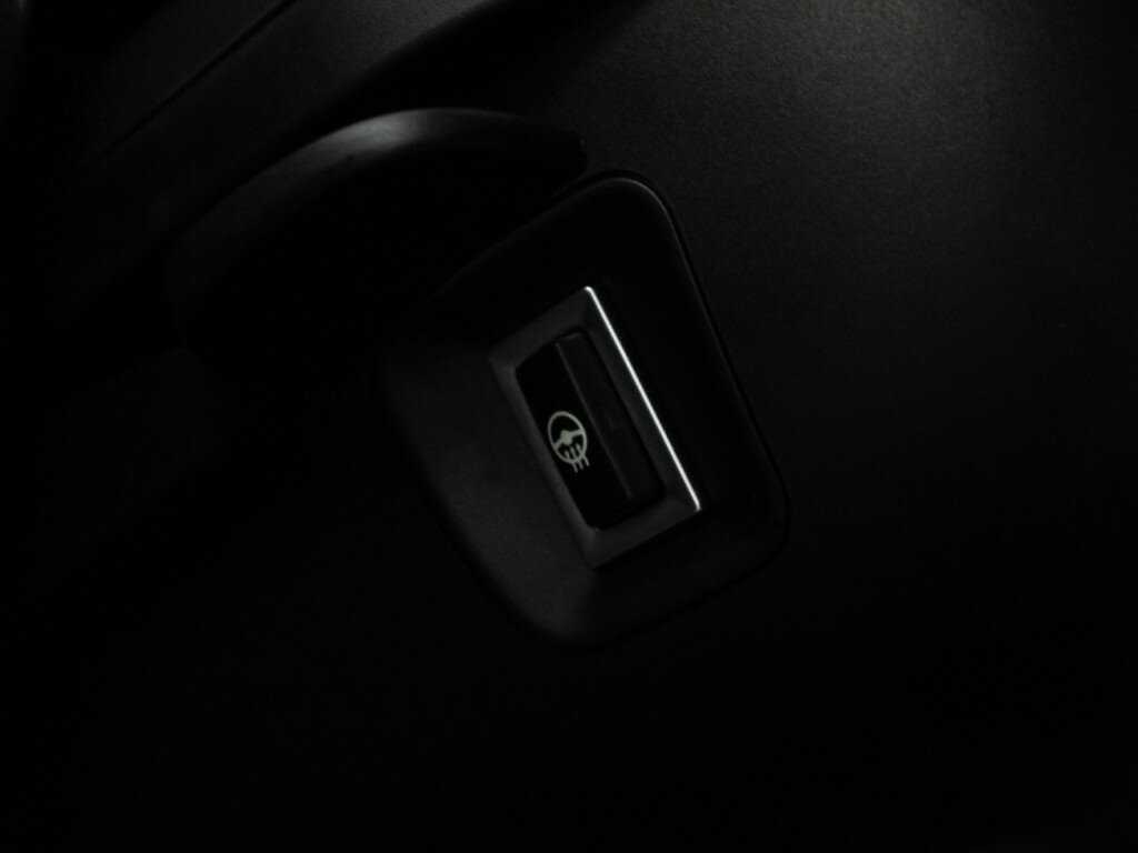 BMW 1 серии б/у, 2019, Автоматическая. Фото: #17