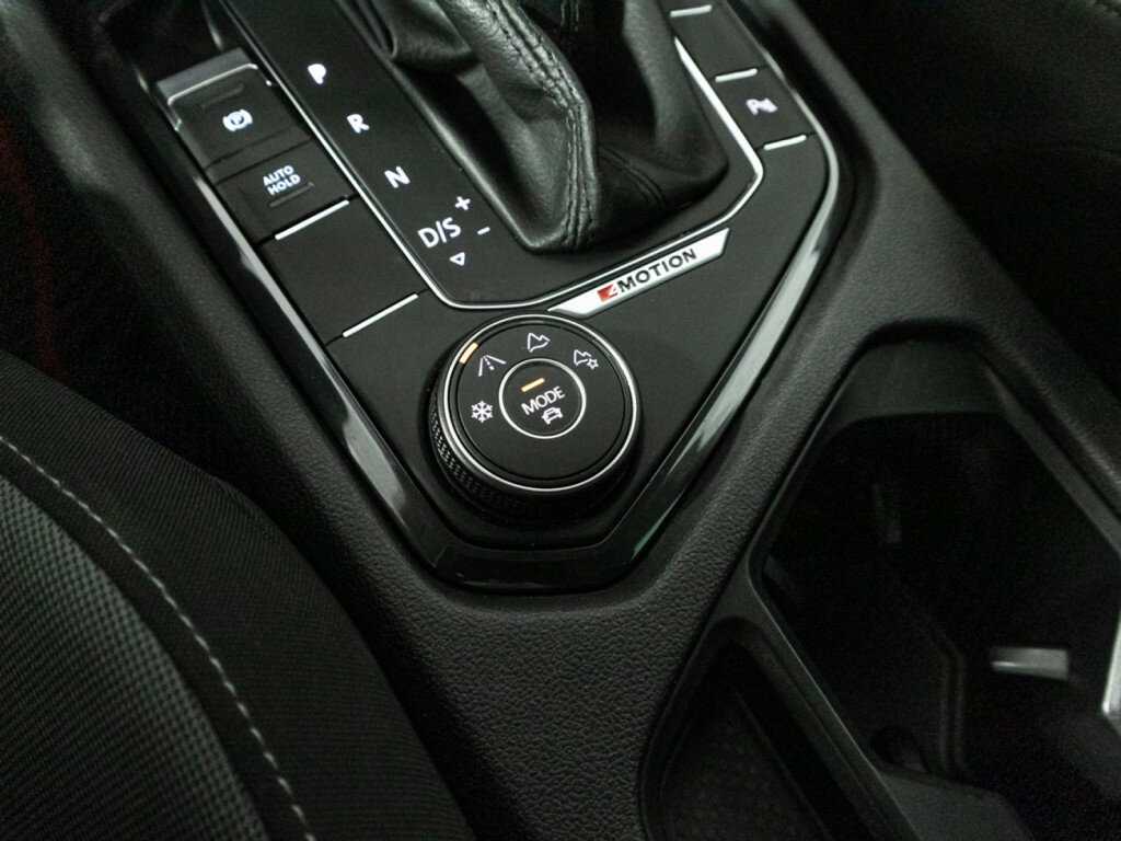 Volkswagen Tiguan б/у, 2019, Роботизированная. Фото: #18