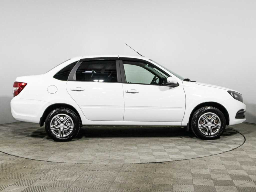 Лада (ВАЗ) Гранта б/у, 2023, Механическая. Фото: #3