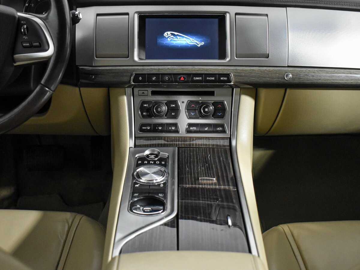 Jaguar XF б/у, 2014, Автоматическая. Фото: #12