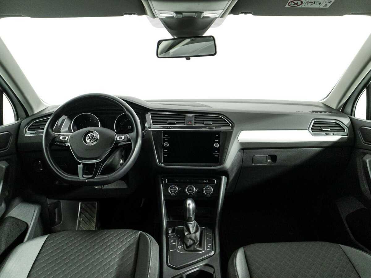 Volkswagen Tiguan б/у, 2020, Роботизированная. Фото: #12