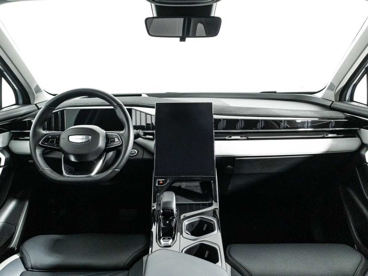 Geely Atlas б/у, 2023, Роботизированная. Фото: #12