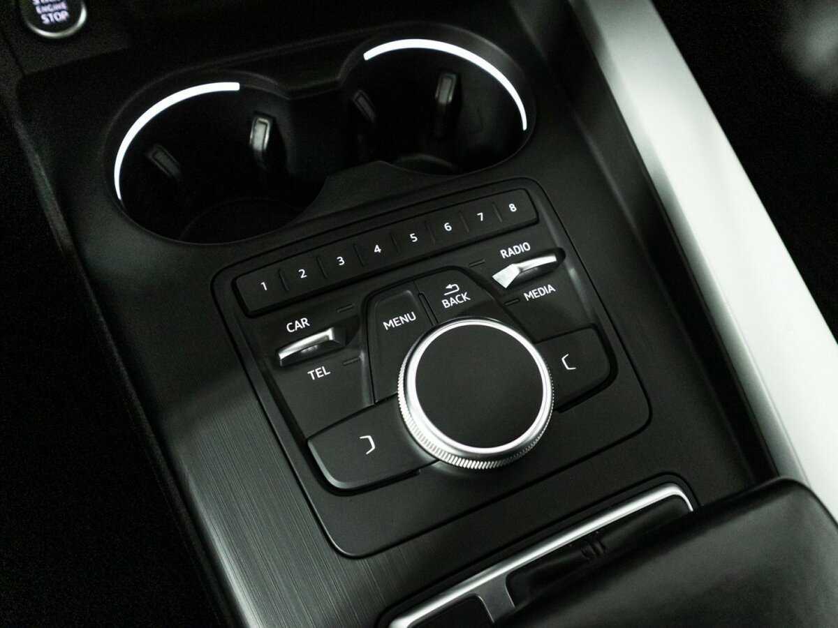 Audi A4 б/у, 2017, Роботизированная. Фото: #16