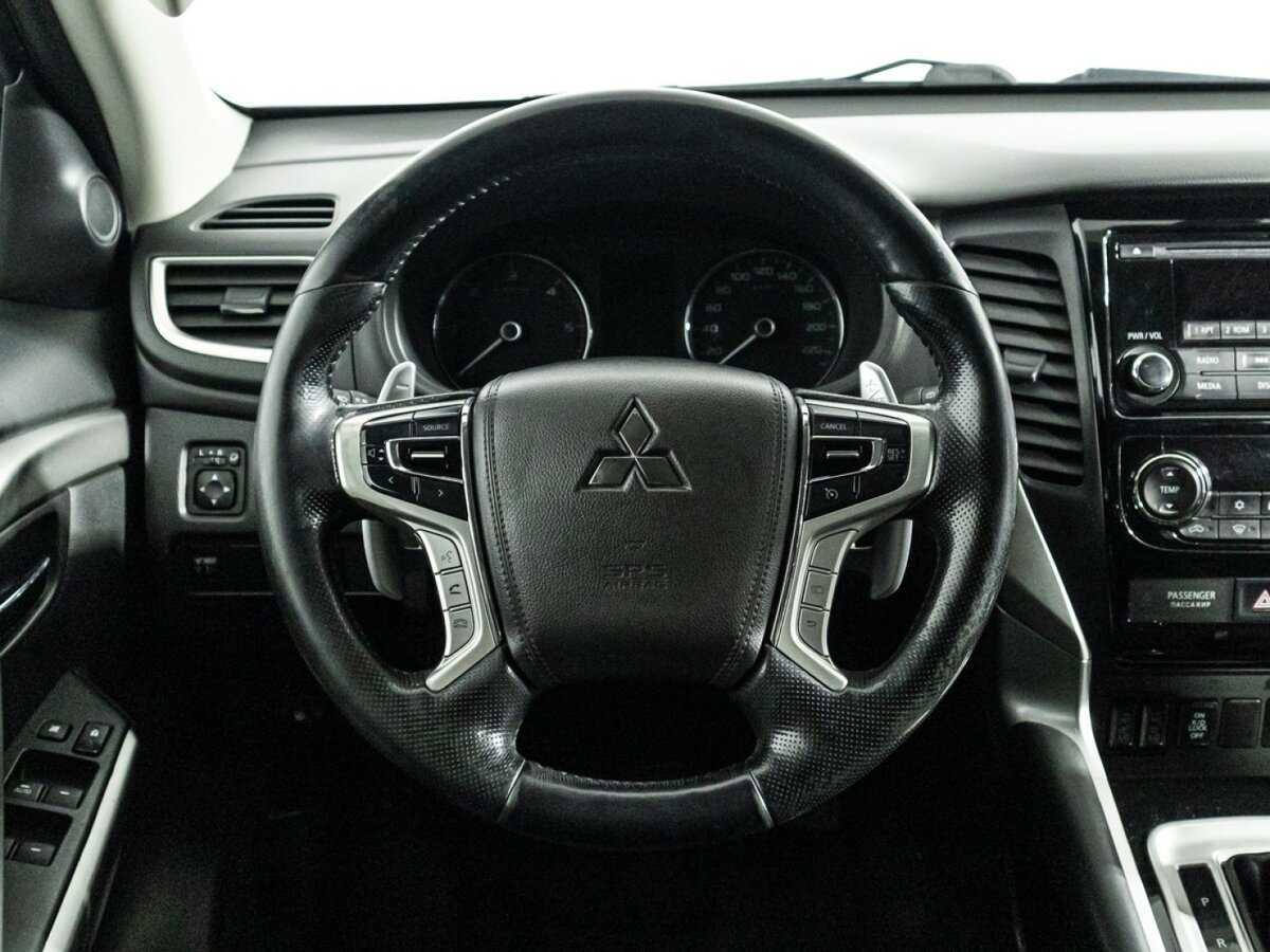 Mitsubishi Pajero Sport б/у, 2018, Автоматическая. Фото: #16
