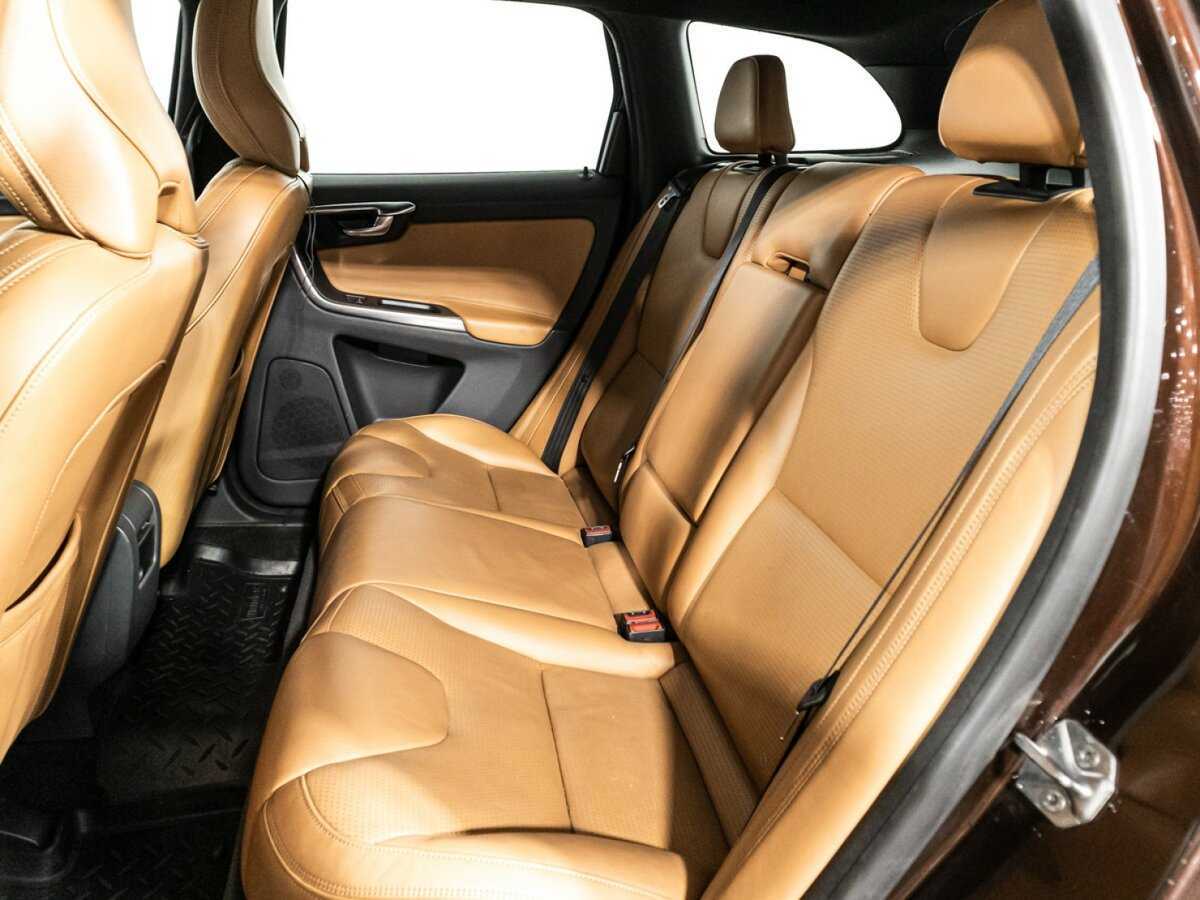 Вольво ИксЦ60 б/у, 2014, Автоматическая. Фото: #9