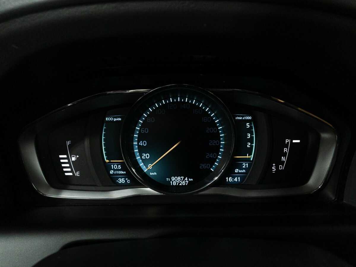 Вольво ИксЦ60 б/у, 2014, Автоматическая. Фото: #11