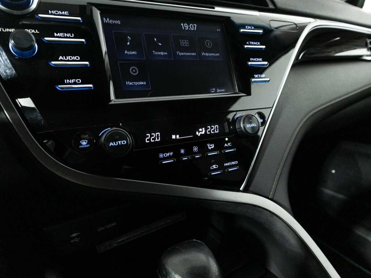 Toyota Camry б/у, 2020, Автоматическая. Фото: #16