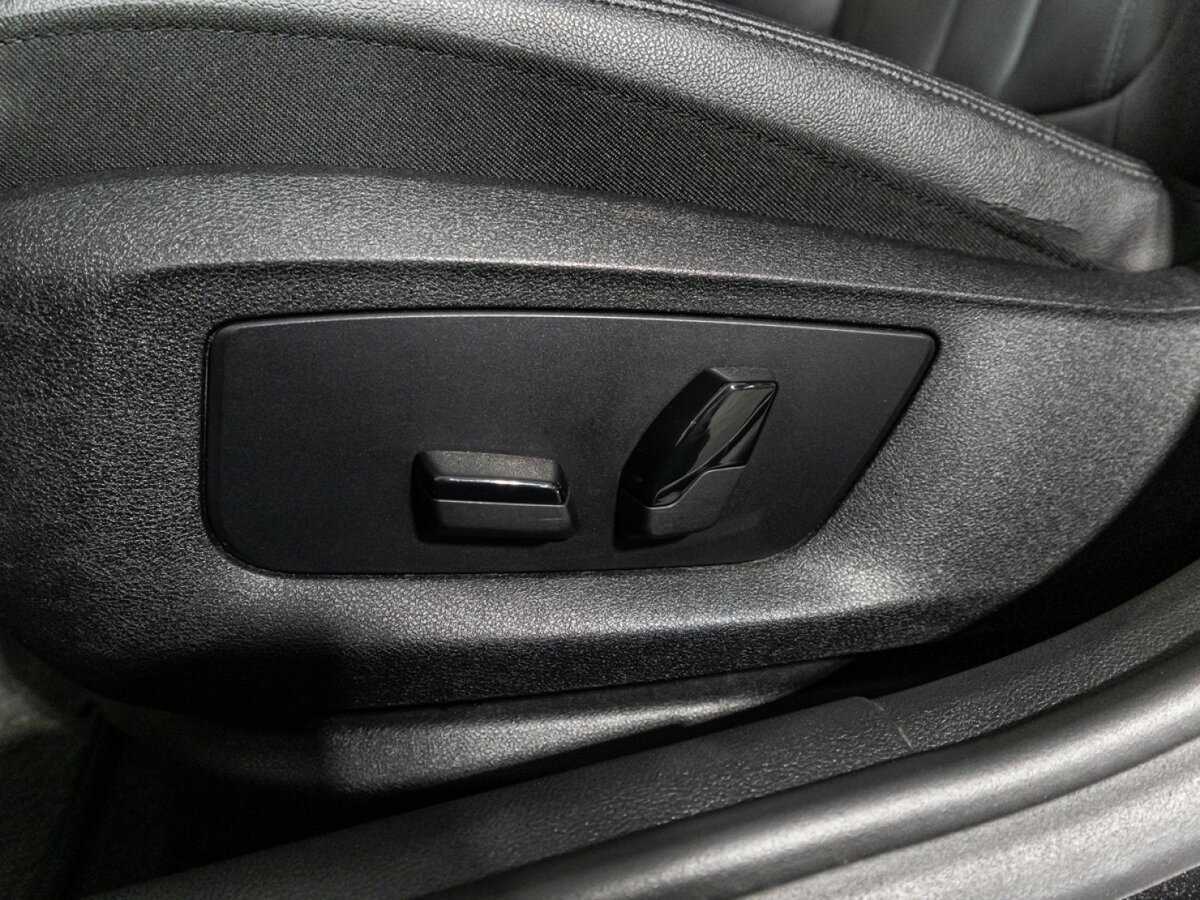 BMW 5 серии б/у, 2018, Автоматическая. Фото: #16