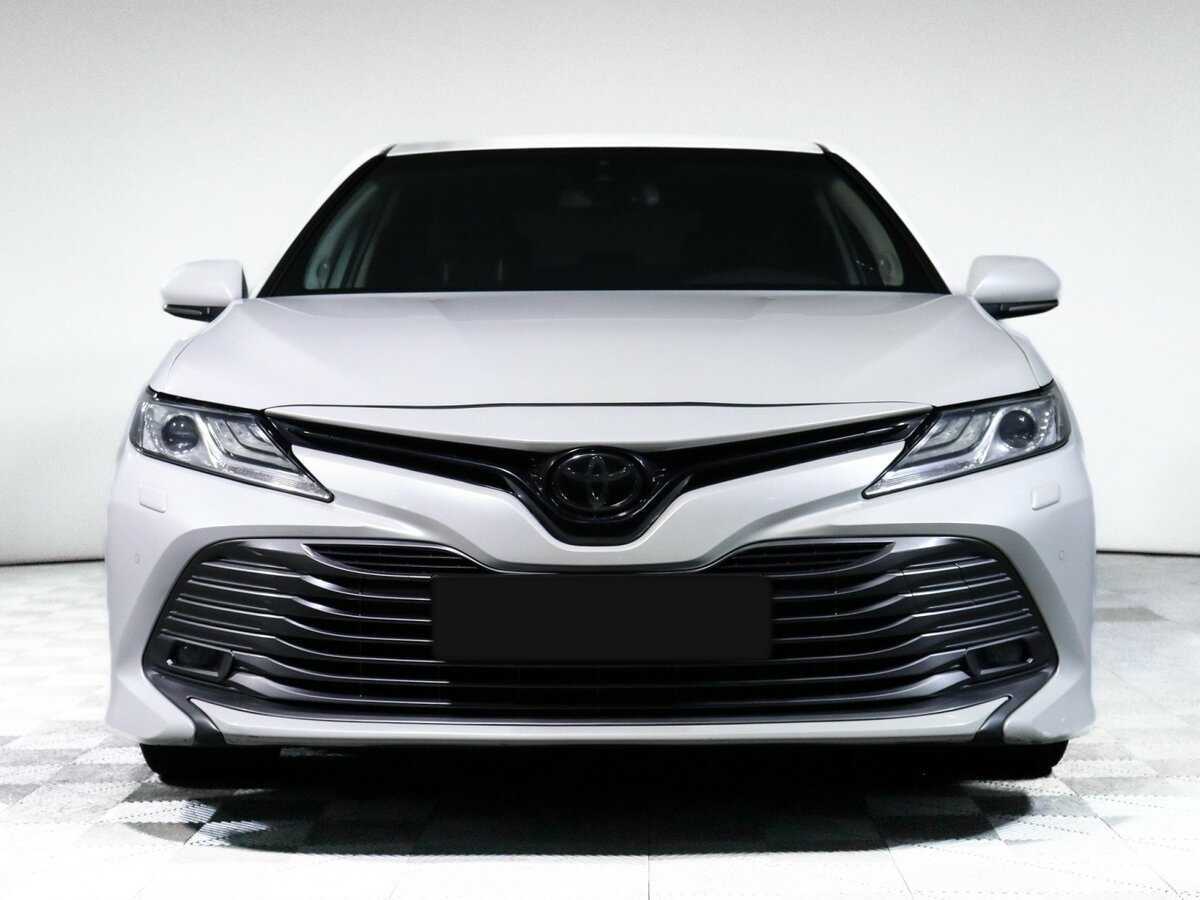 Toyota Camry б/у, 2019, Автоматическая. Фото: #1