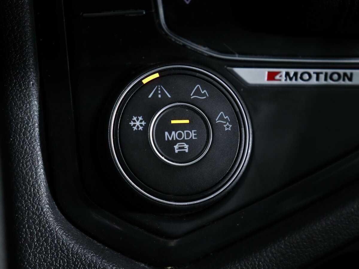 Volkswagen Tiguan б/у, 2020, Роботизированная. Фото: #18