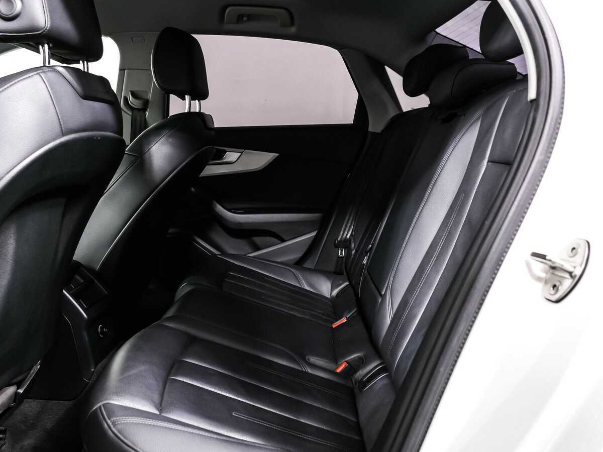 Audi A4 б/у, 2018, Роботизированная. Фото: #11