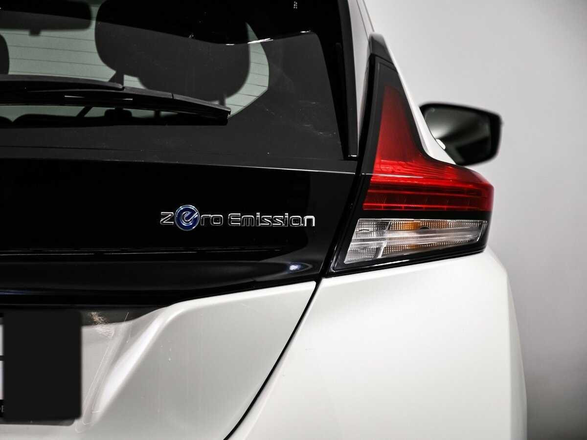 Nissan Leaf б/у, 2017, Автоматическая. Фото: #13