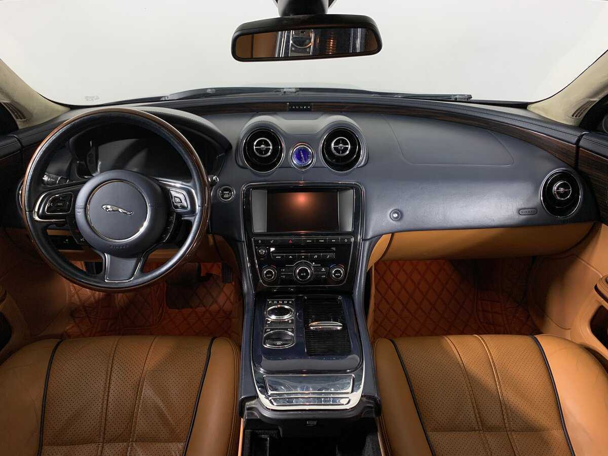 Jaguar XJ б/у, 2012, Автоматическая. Фото: #12
