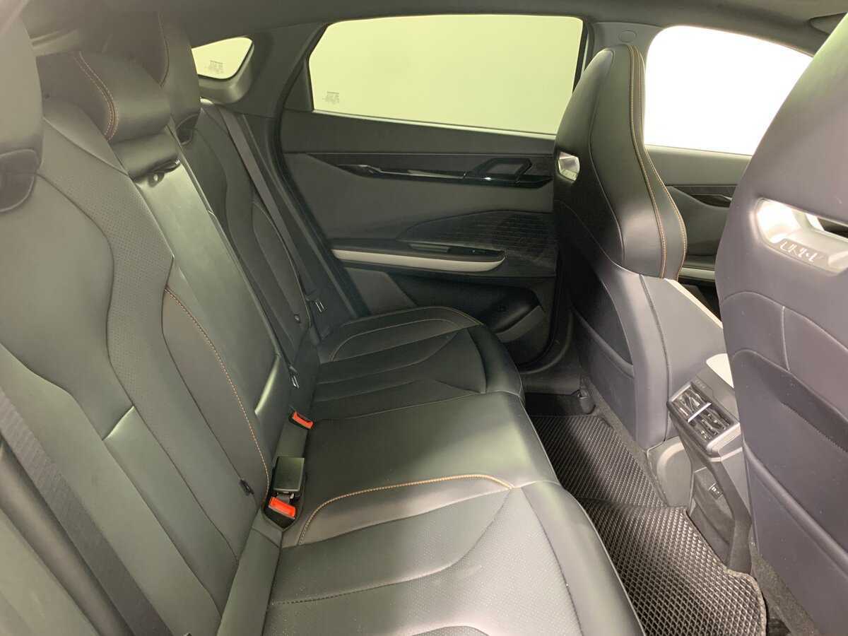 Changan UNI-V б/у, 2024, Роботизированная. Фото: #17