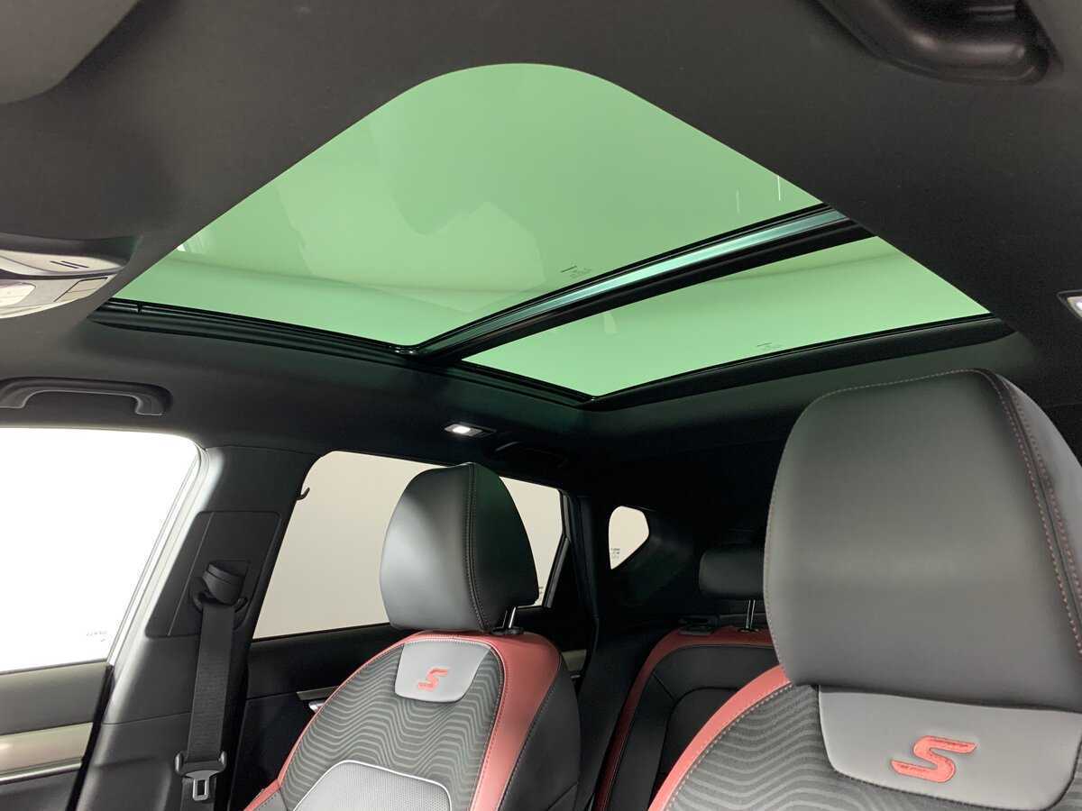 Geely Coolray б/у, 2023, Роботизированная. Фото: #17