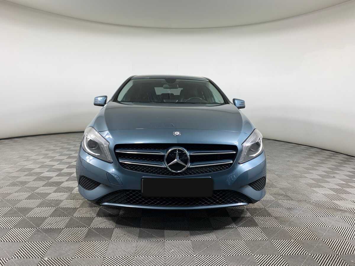 Mercedes-Benz A-Класс б/у, 2013, Роботизированная. Фото: #1