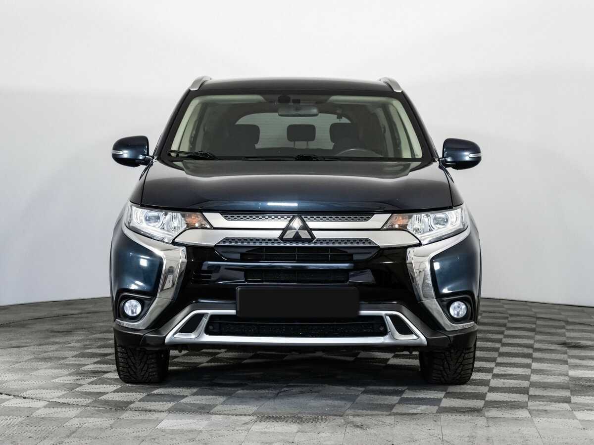 Mitsubishi Outlander б/у, 2020, Вариатор. Фото: #1