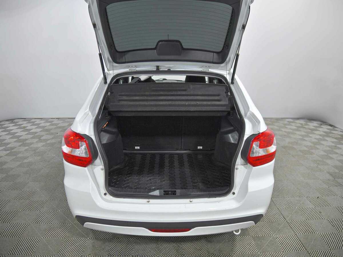 Lada (ВАЗ) Granta б/у, 2023, Механическая. Фото: #11