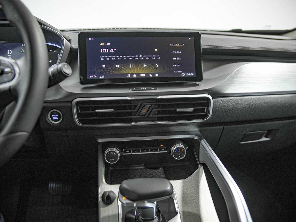 Geely Coolray б/у, 2023, Роботизированная. Фото: #8