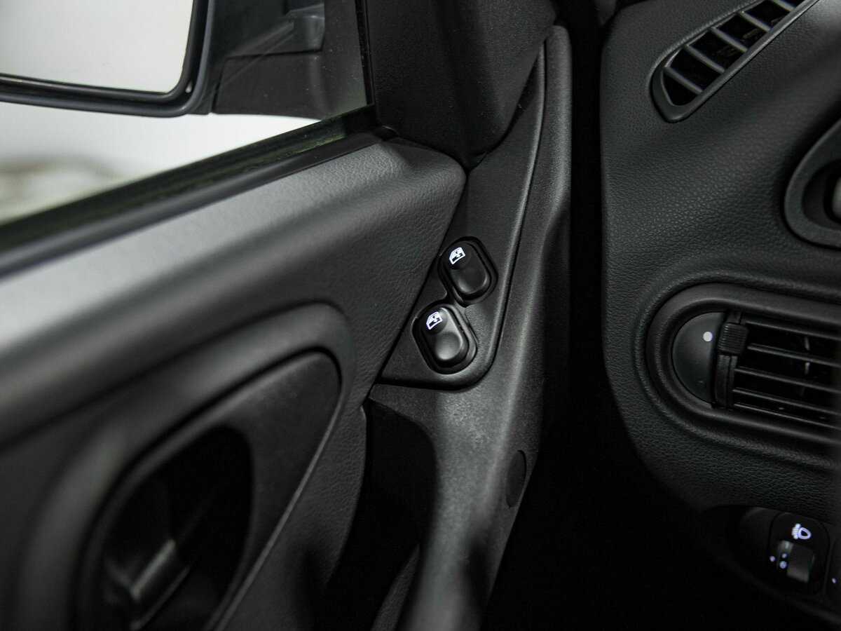 Lada (ВАЗ) Niva б/у, 2023, Механическая. Фото: #11