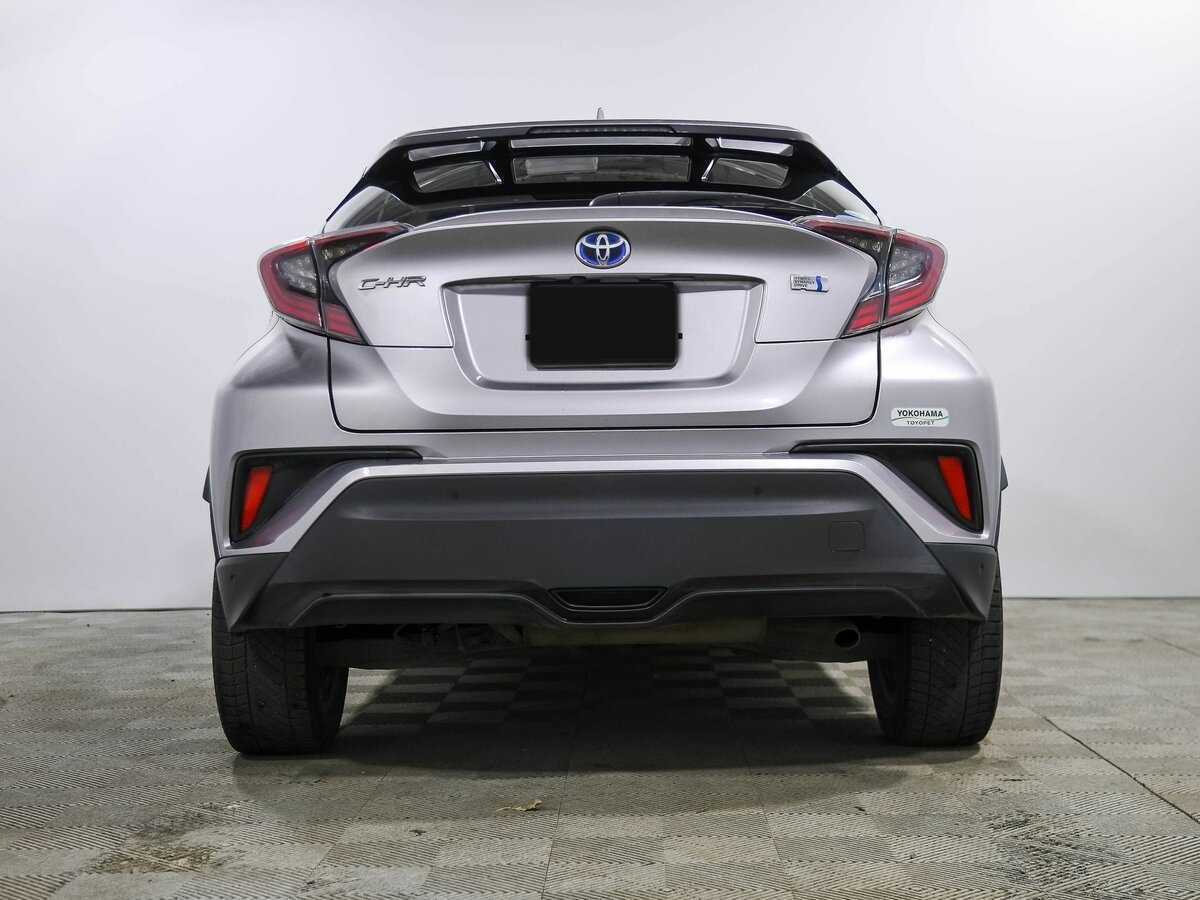 Toyota C-HR б/у, 2017, Вариатор. Фото: #3