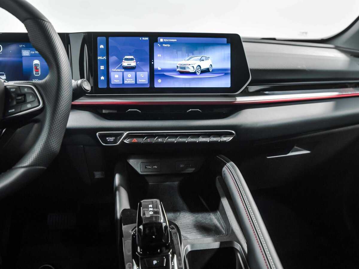 Geely Coolray б/у, 2023, Роботизированная. Фото: #9