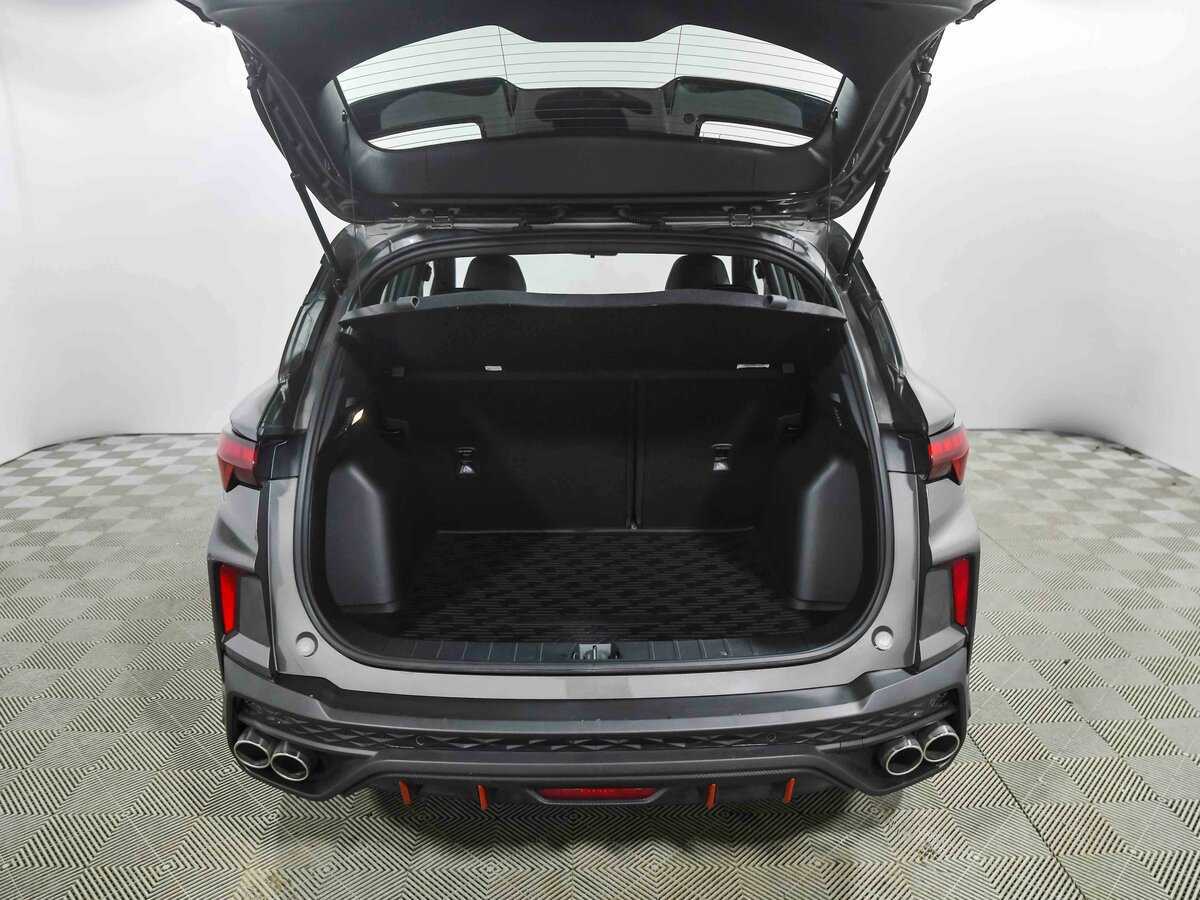 Geely Coolray б/у, 2023, Роботизированная. Фото: #16