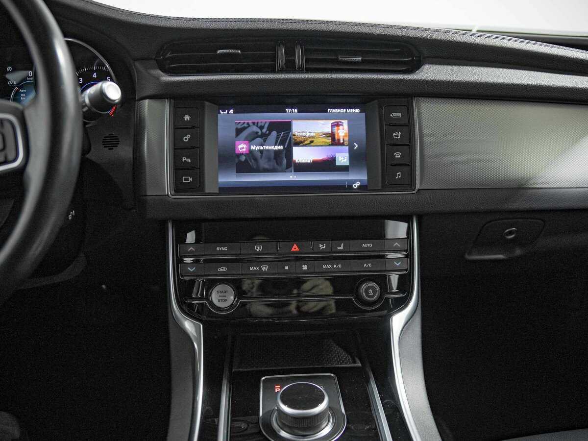 Jaguar XF б/у, 2017, Автоматическая. Фото: #10