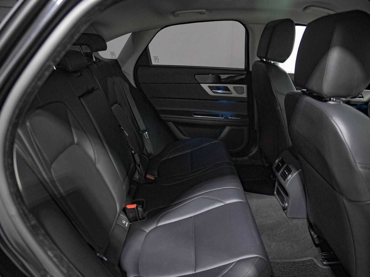 Jaguar XF б/у, 2017, Автоматическая. Фото: #17