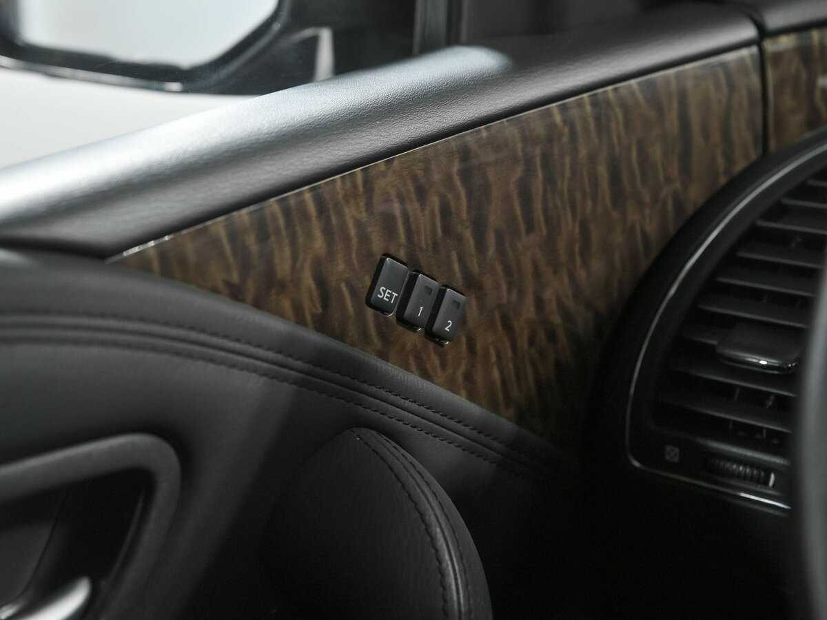 Nissan Patrol б/у, 2012, Автоматическая. Фото: #15