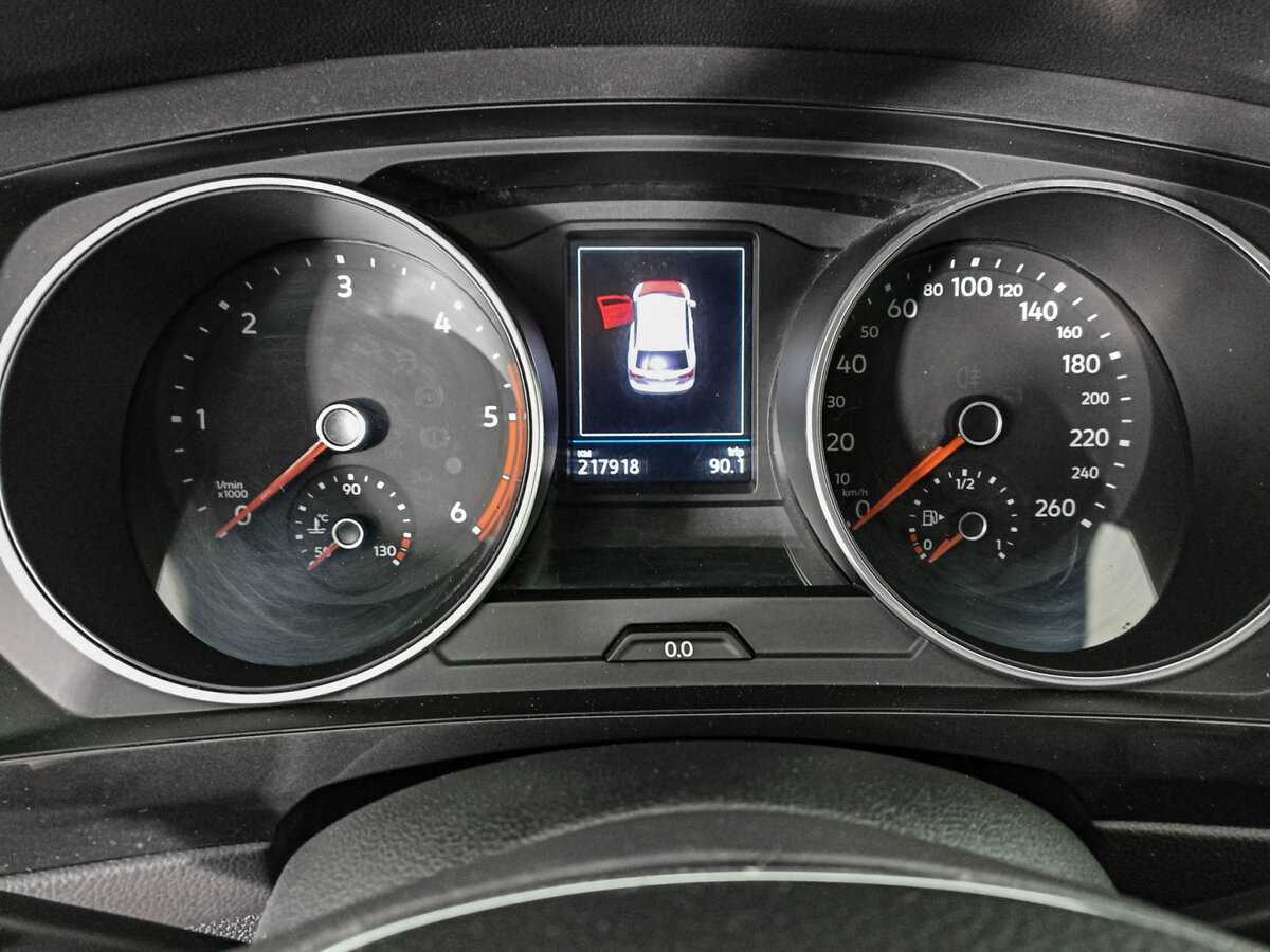 Фольксваген Тигуан б/у, 2018, Роботизированная. Фото: #10