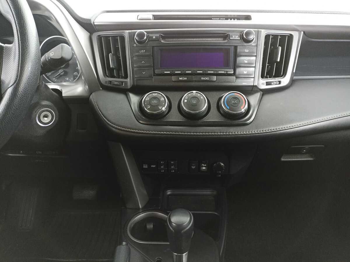 Toyota RAV4 б/у, 2017, Вариатор. Фото: #9
