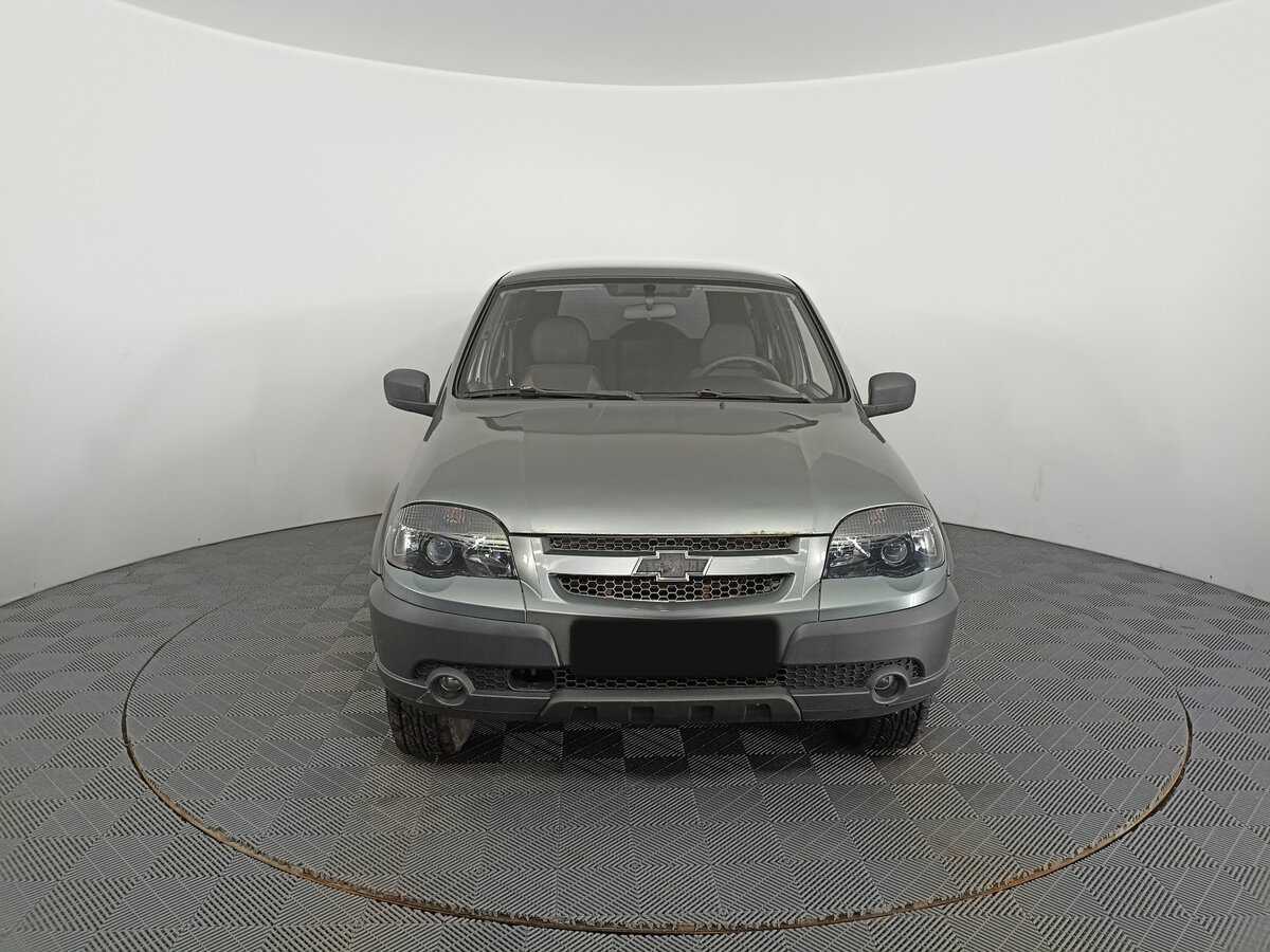 Chevrolet Niva б/у, 2014, Механическая. Фото: #1