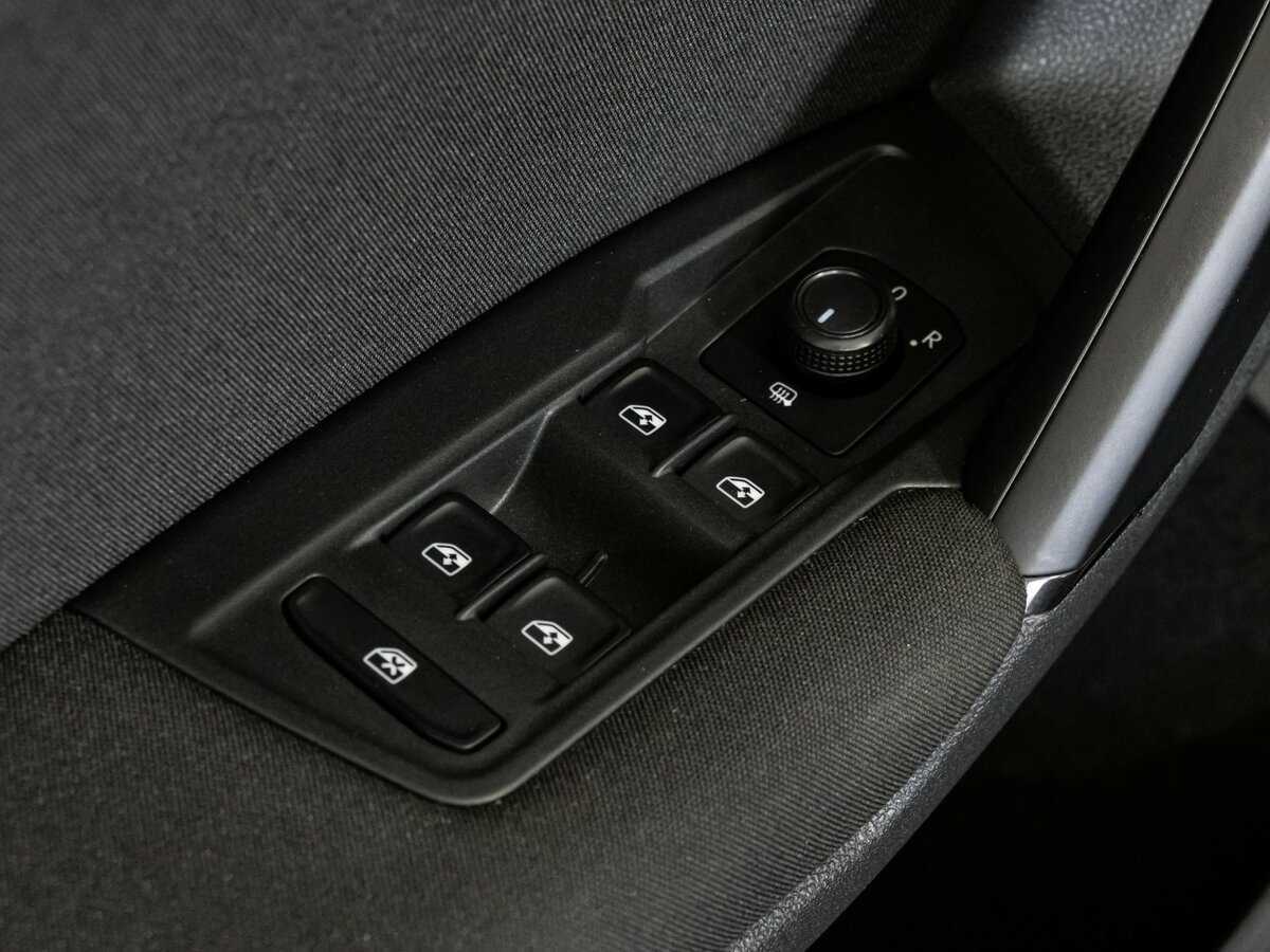 Фольксваген Тигуан б/у, 2017, Роботизированная. Фото: #16