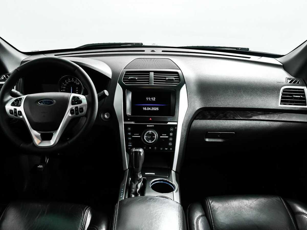 Ford Explorer б/у, 2013, Автоматическая. Фото: #10