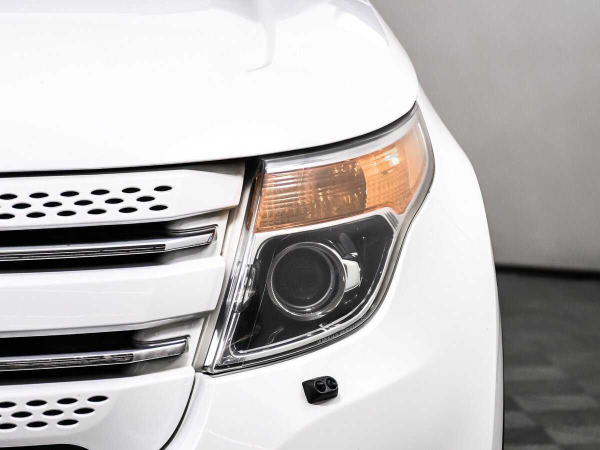 Ford Explorer б/у, 2013, Автоматическая. Фото: #14