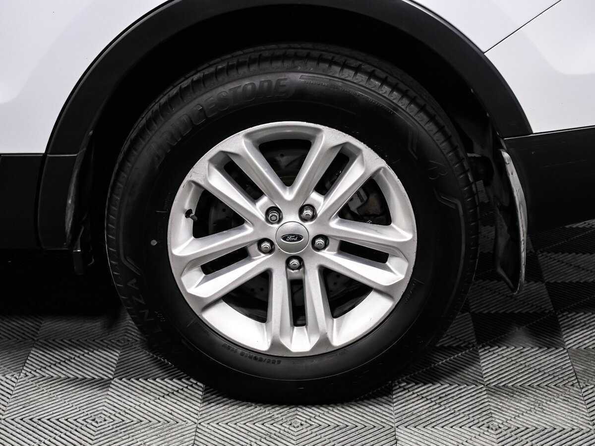 Ford Explorer б/у, 2013, Автоматическая. Фото: #15