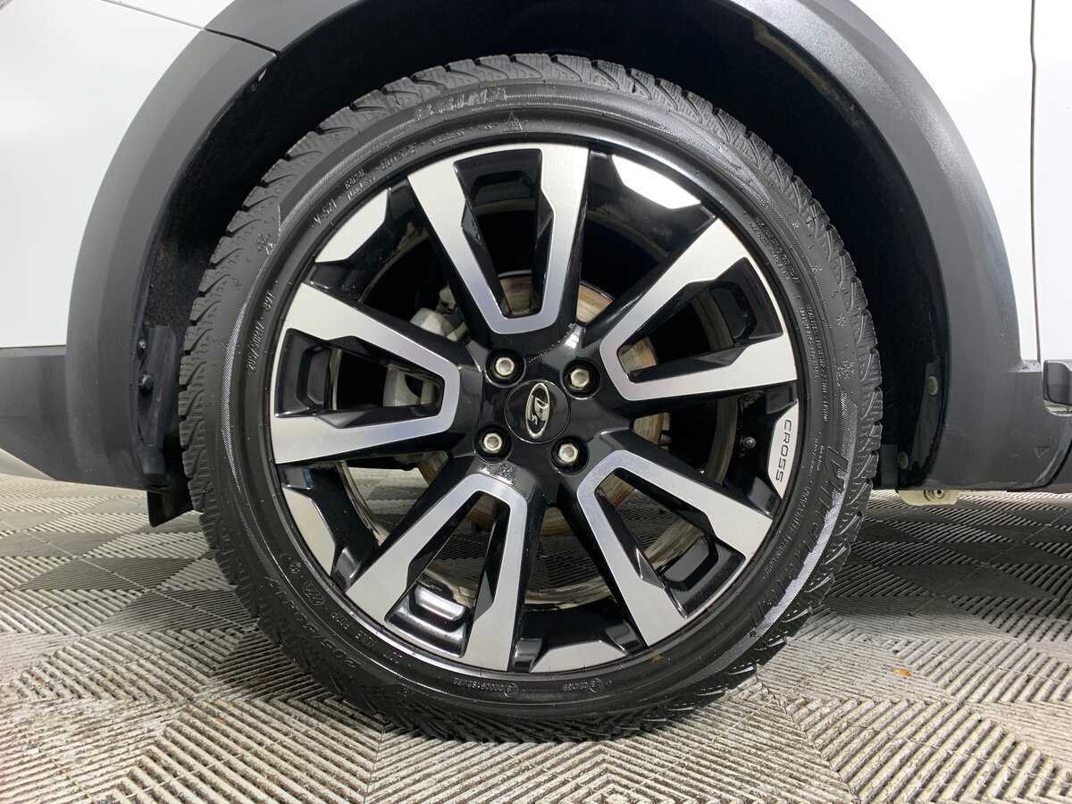 Lada (ВАЗ) Vesta б/у, 2023, Механическая. Фото: #8