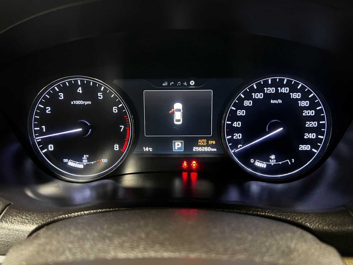 Hyundai Genesis б/у, 2014, Автоматическая. Фото: #12