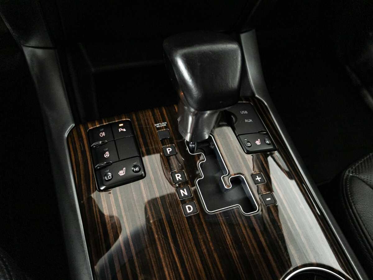 Kia Mohave б/у, 2019, Автоматическая. Фото: #19