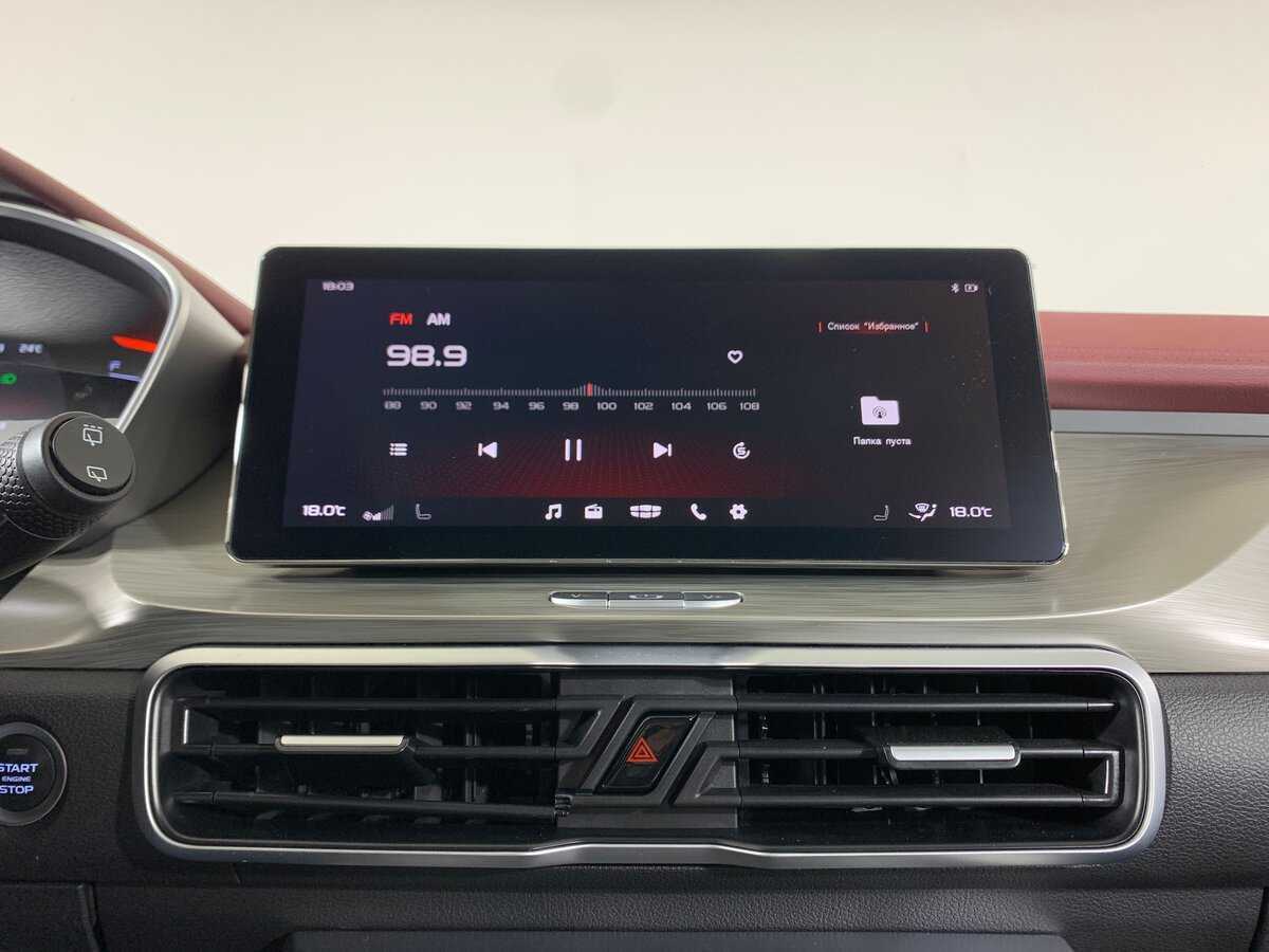 Geely Coolray б/у, 2023, Роботизированная. Фото: #15