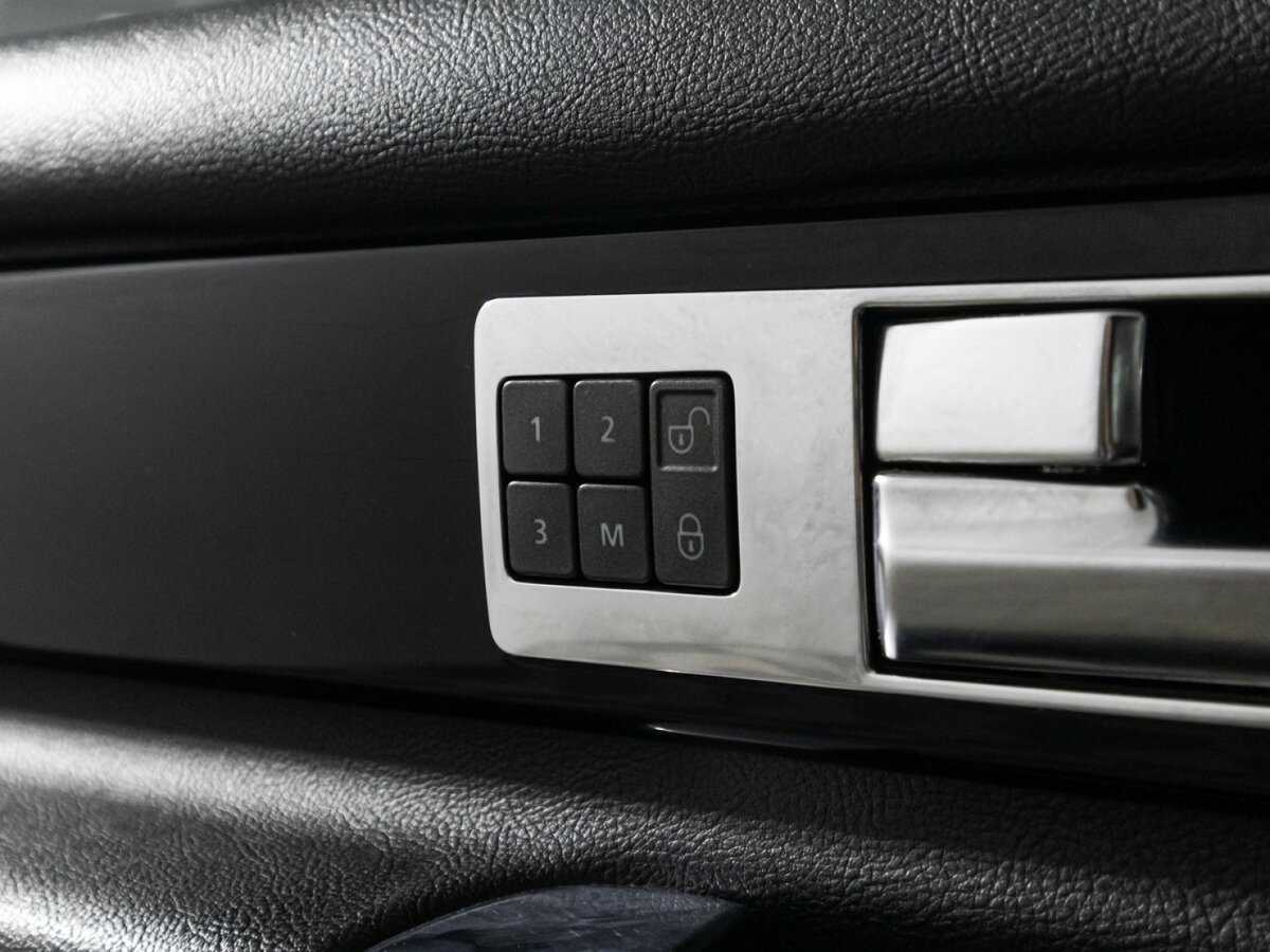 Land Rover Discovery б/у, 2012, Автоматическая. Фото: #16