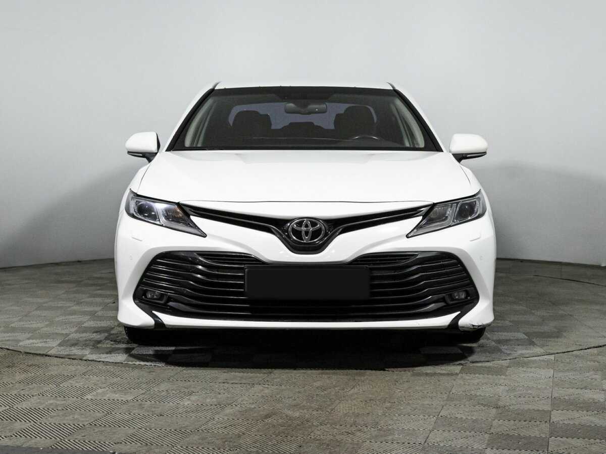 Toyota Camry б/у, 2019, Автоматическая. Фото: #1
