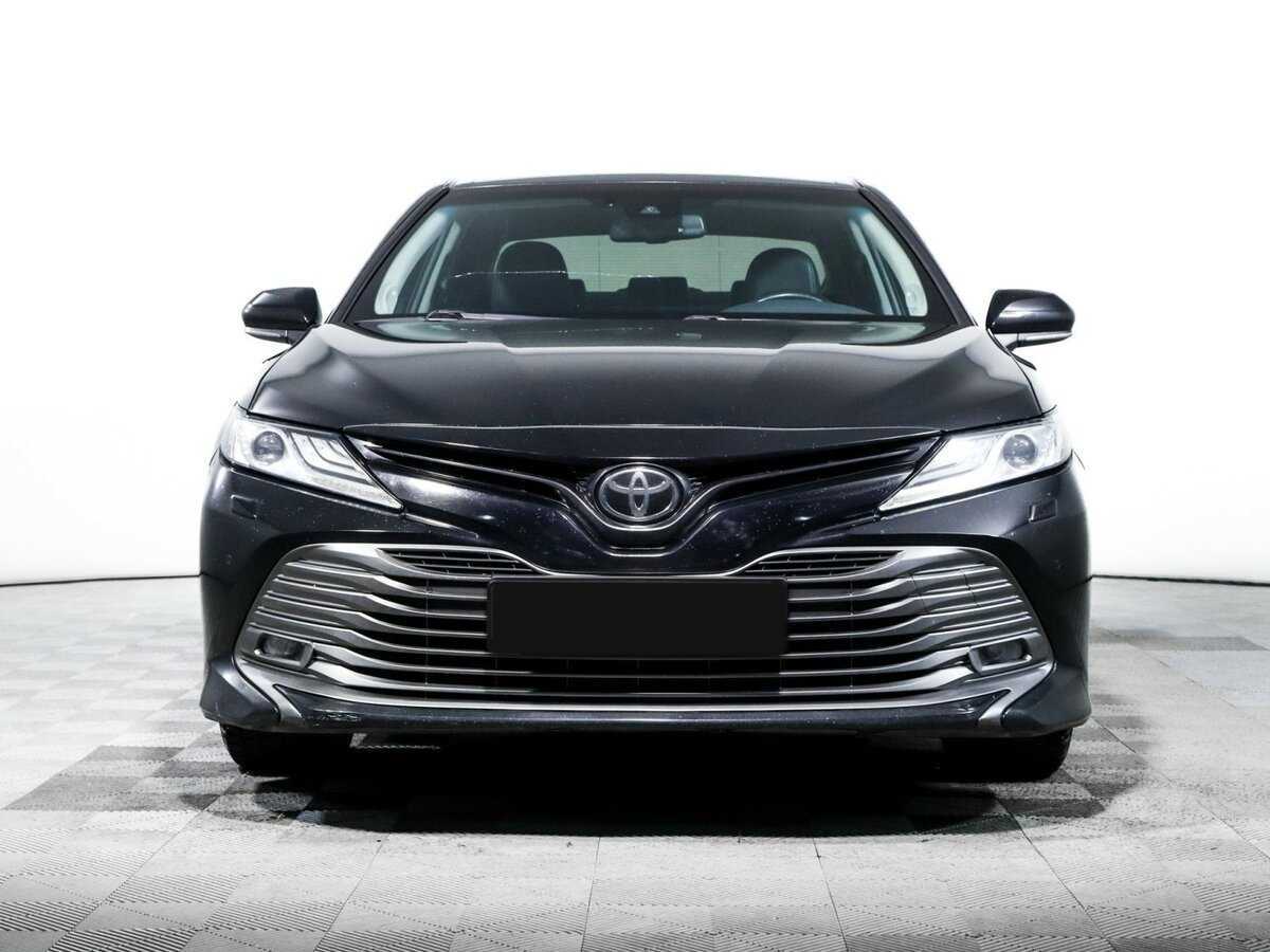 Toyota Camry б/у, 2018, Автоматическая. Фото: #1