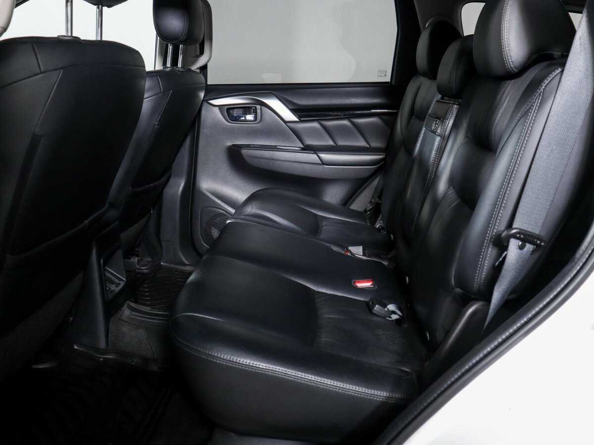 Mitsubishi Pajero Sport б/у, 2019, Автоматическая. Фото: #9