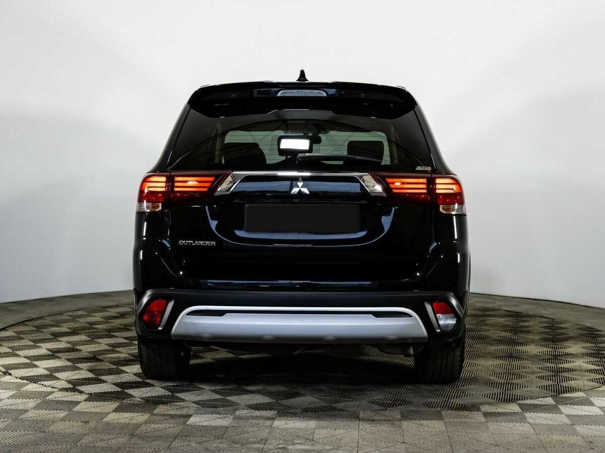 Mitsubishi Outlander б/у, 2021, Вариатор. Фото: #5